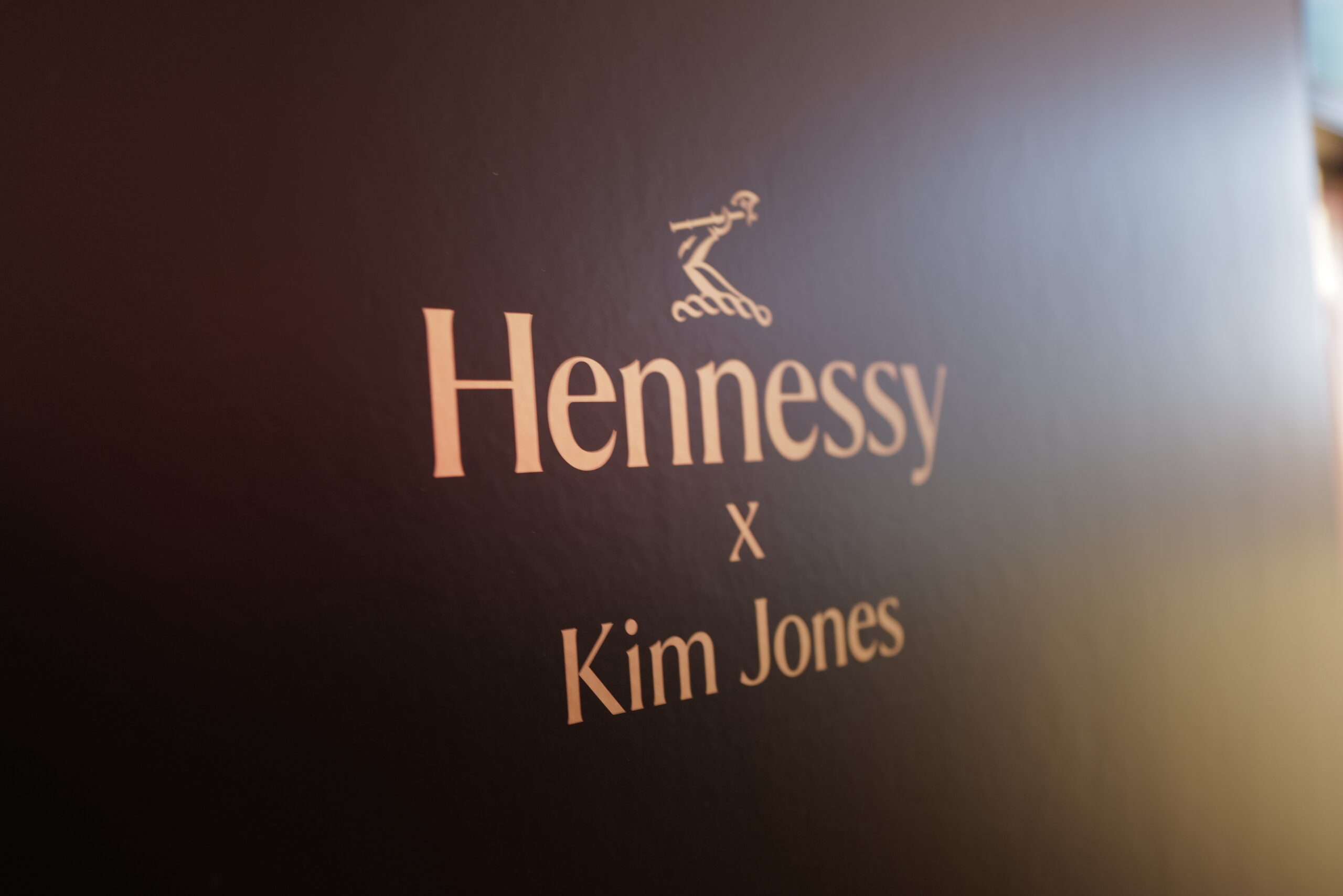 Hennessy X.O by Kim Jonesリミテッドエディション 数量限定で発売 